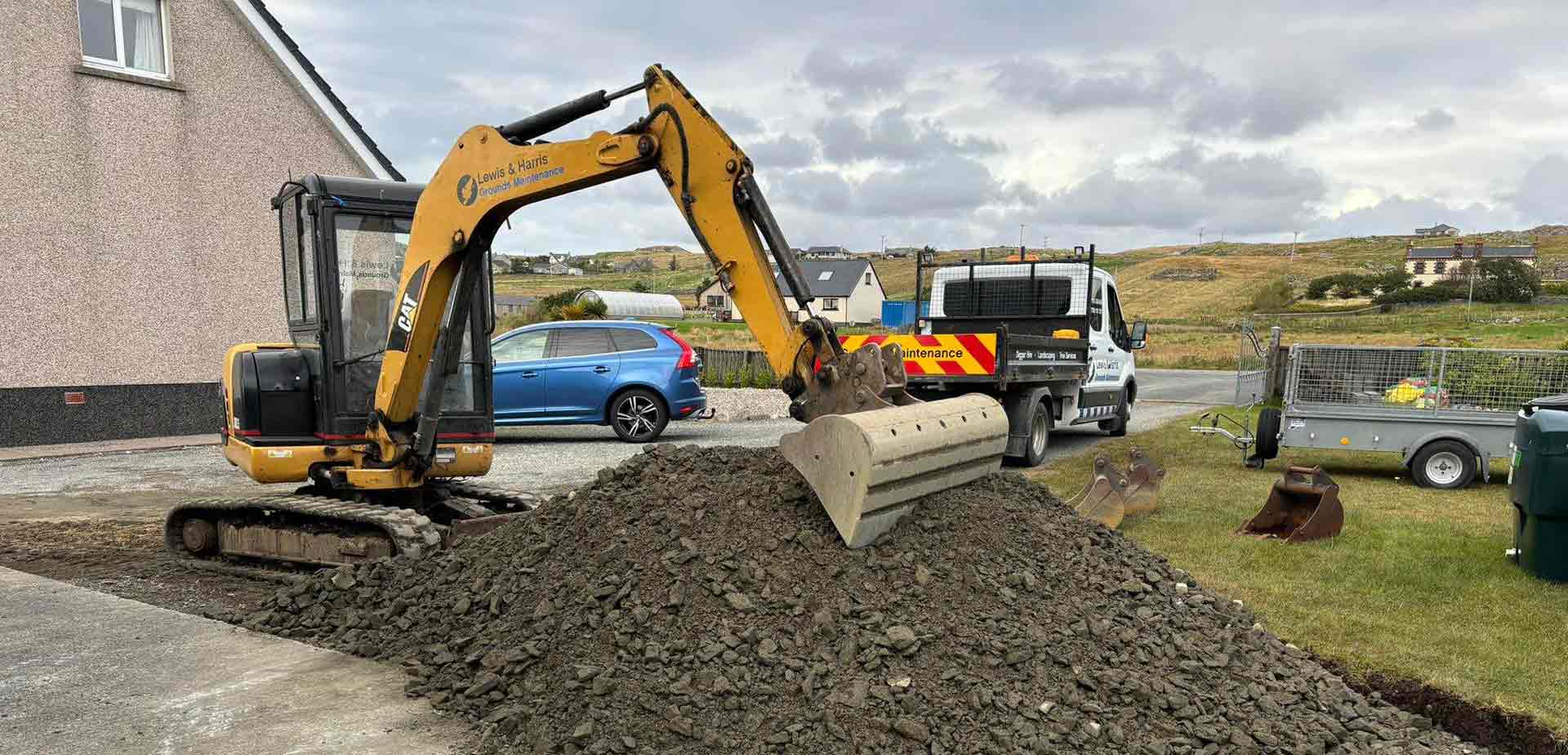 Lewis & Harris Grounds Maintenance